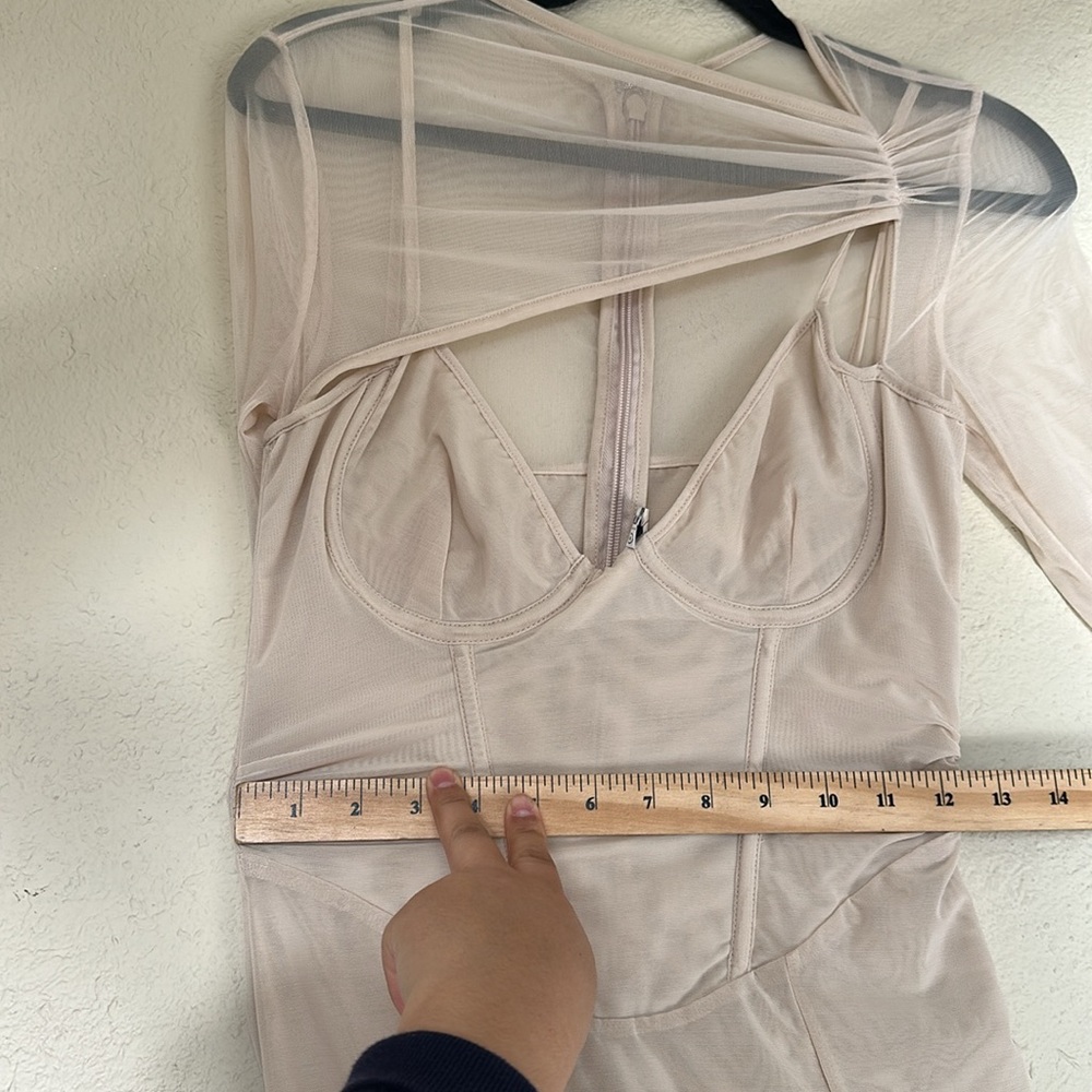 House of CB ‘Beatrice’ Beige Corset Midi Dress NWOT Size S‎ - Picture 13 of 14